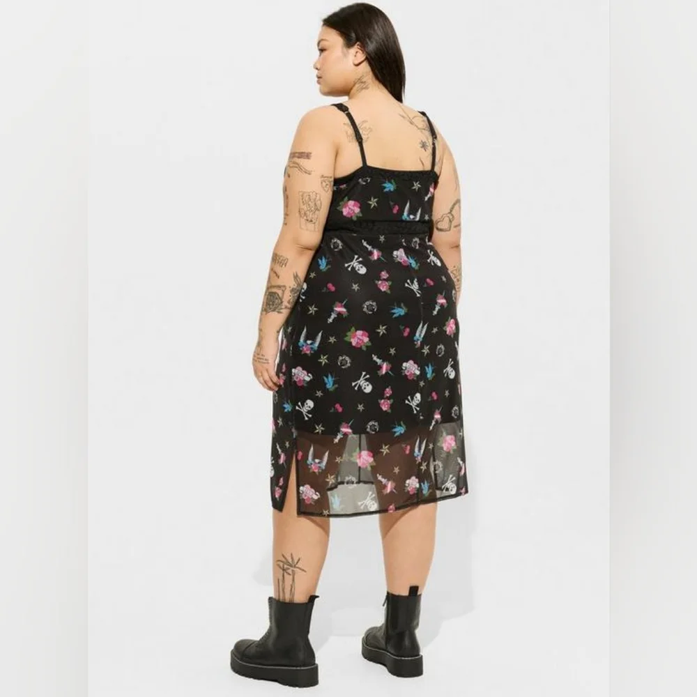 Torrid x Betsey Johnson Black Tattoo Sleeveless Midi Dress Size 3X NWT - Picture 3 of 4